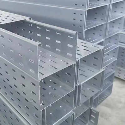 Lichtgewicht Geperforeerde Metaalkabel Aangepast Tray Galvanized Steel Cable Tray